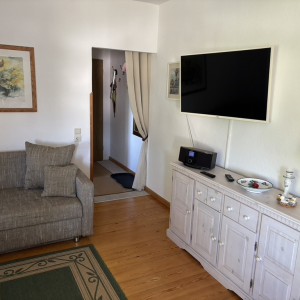 Ferienwohnung-2, Sitzecke + TV